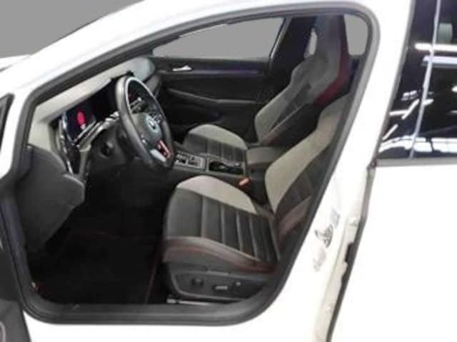 Volkswagen Golf 2.0 TSI Golf VIII