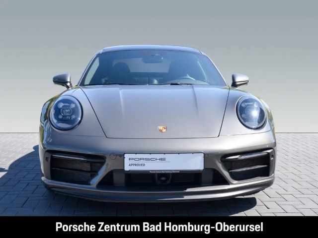 Porsche 992 Carrera Coupé GTS