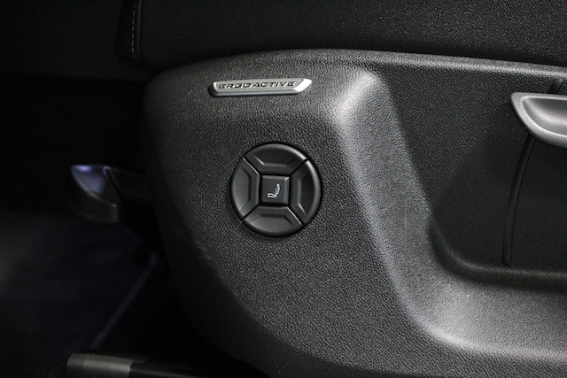 Volkswagen Tiguan 2.0 TDI R-Line