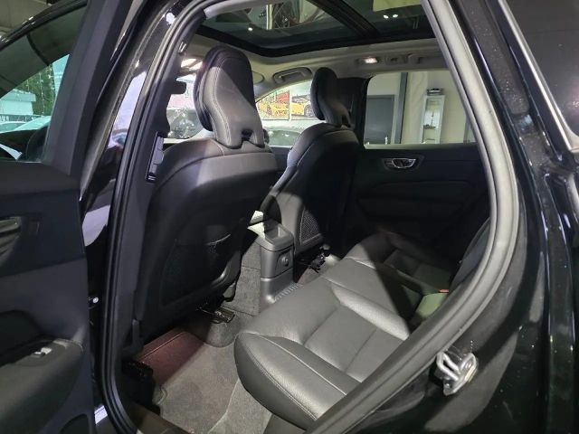 Volvo XC60 AWD Dark Plus Recharge T6