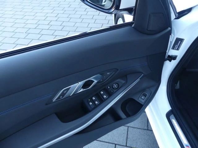 BMW 320 320i M-Sport Touring