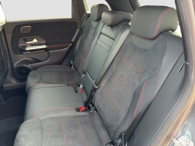 Mercedes-Benz B 220 AMG Line B 220 d Premium