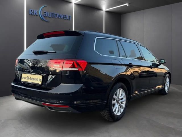 Volkswagen Passat 1.5 TSI Business DSG Variant