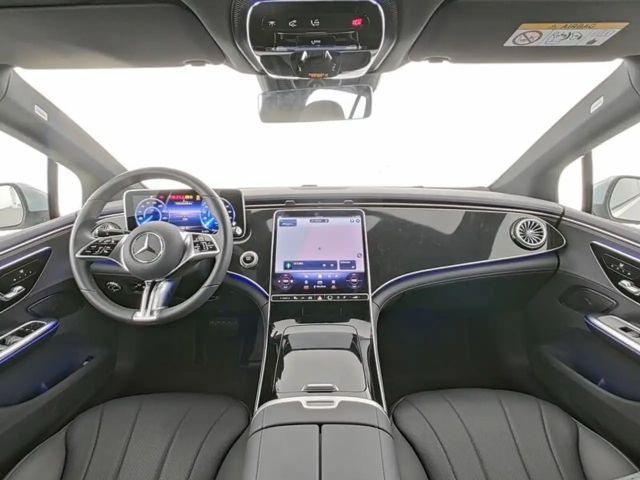 Mercedes-Benz EQE 300 Sedan