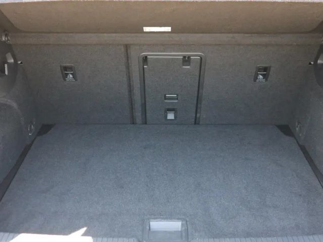 Volkswagen Golf Active