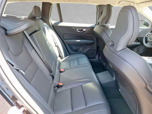 Volvo V60 AWD Dark Hybrid Plus T6