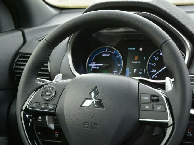 Mitsubishi Eclipse Cross 4WD PHEV