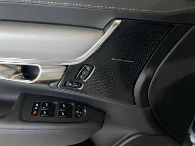 Volvo V90 AWD Bright Plus Recharge T6