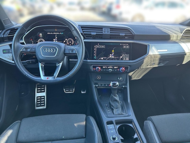 Audi Q3 40 TFSI Quattro S-Line S-Tronic