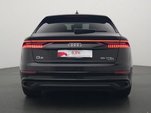 Audi Q8 S-Line