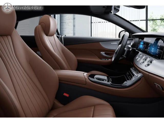 Mercedes-Benz E 200 AMG Line Coupé