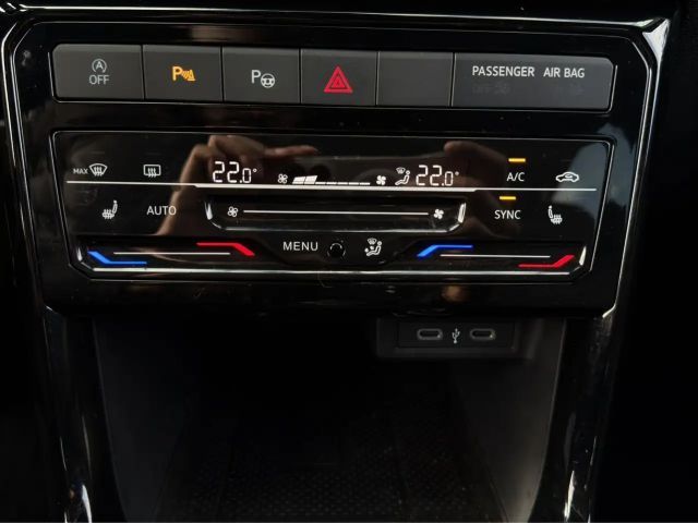 Volkswagen T-Cross 1.0 TSI R-Line