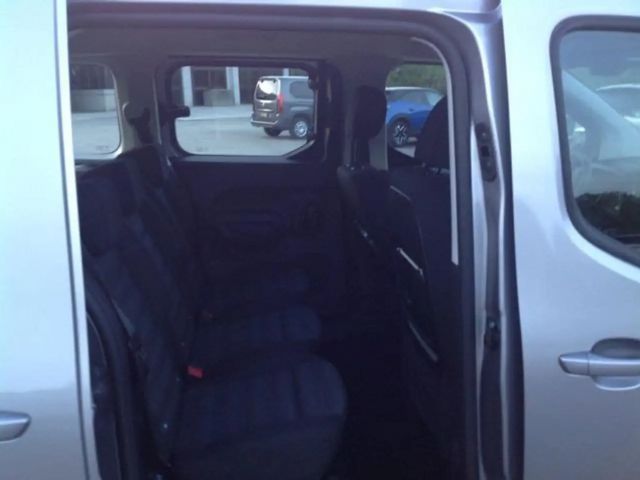 Opel Combo 1.5 Diesel Edition 96KW Navi PDC SHZ