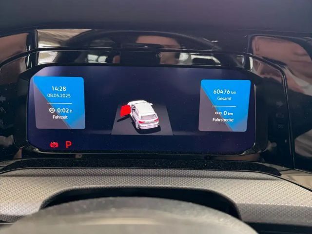 Volkswagen Golf 1.5 eTSI Golf VIII