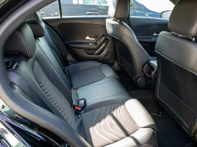 Mercedes-Benz A 200 Style