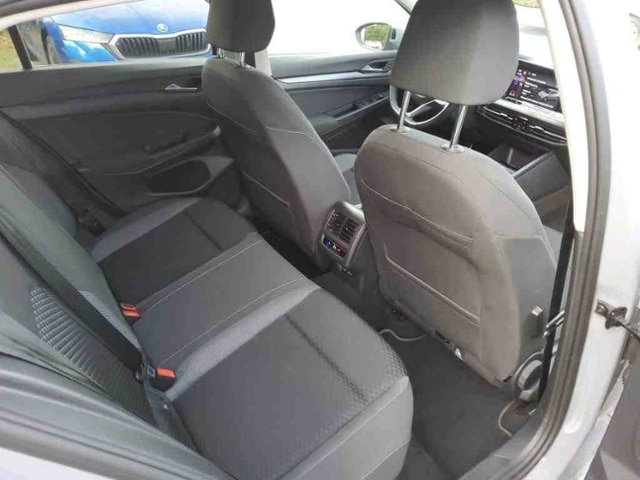 Volkswagen Golf 1.5 eTSI DSG Golf VIII