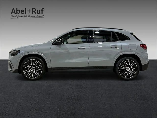 Mercedes-Benz GLA 200 AMG Line