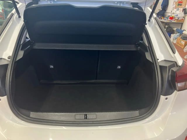 Opel Corsa F 1.2 5-Gang SHZ+PDC+SpurH+Bluetooth+