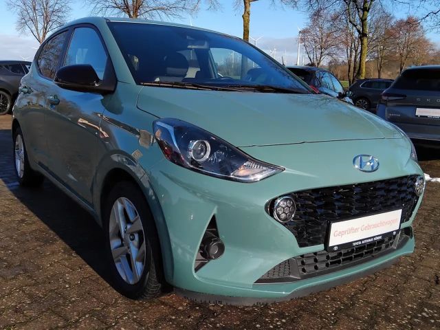 Hyundai i10 Connect