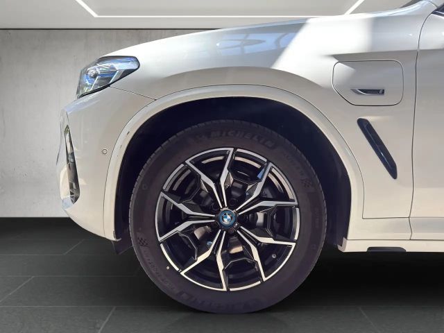 BMW X3 xDrive30e