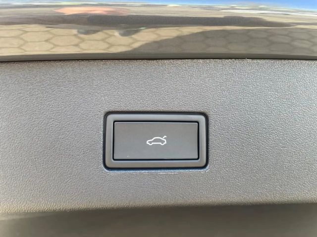 Volkswagen Tayron 2.0 TDI 4Motion R-Line