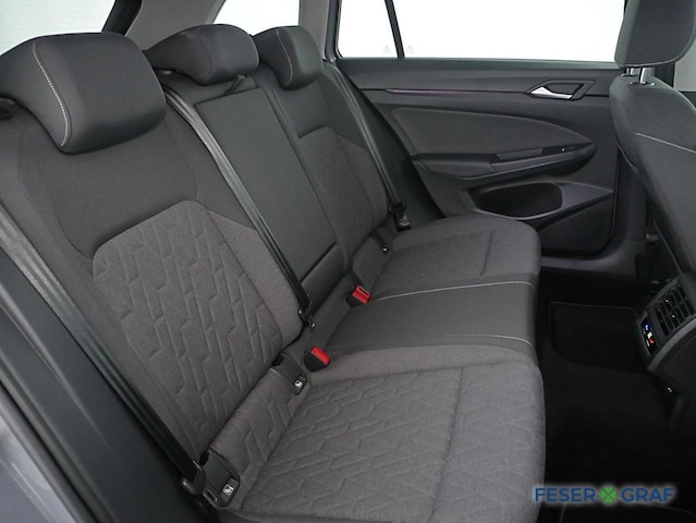 Volkswagen Golf 1.5 eTSI DSG Life Variant