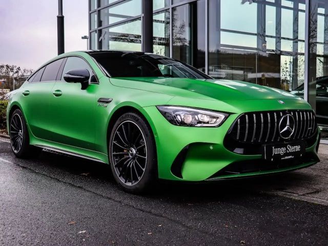 Mercedes-Benz AMG GT 4MATIC+ AMG Line