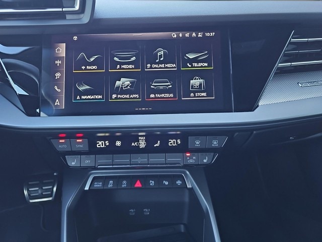 Audi S3 Quattro S-Tronic Sedan