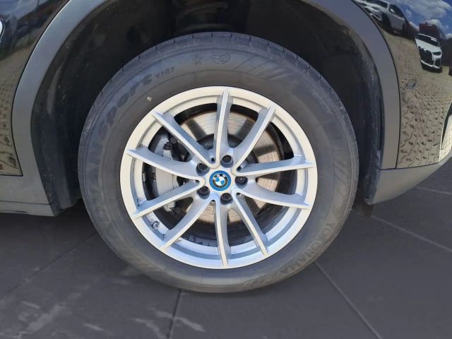 BMW X3 xDrive30e