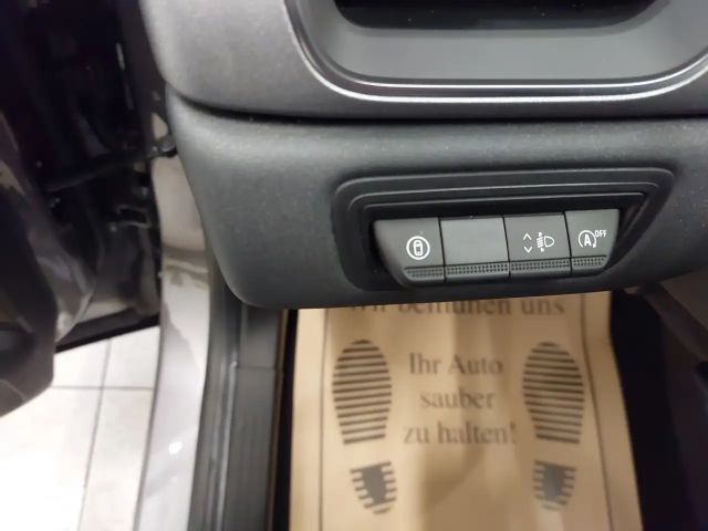 Renault Captur TCe 90 Techno