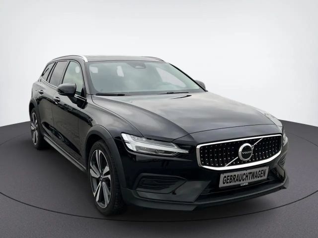 Volvo V60 V 60 Cross Country B4 AHK+SHD+SOUND+LED+MEMORY