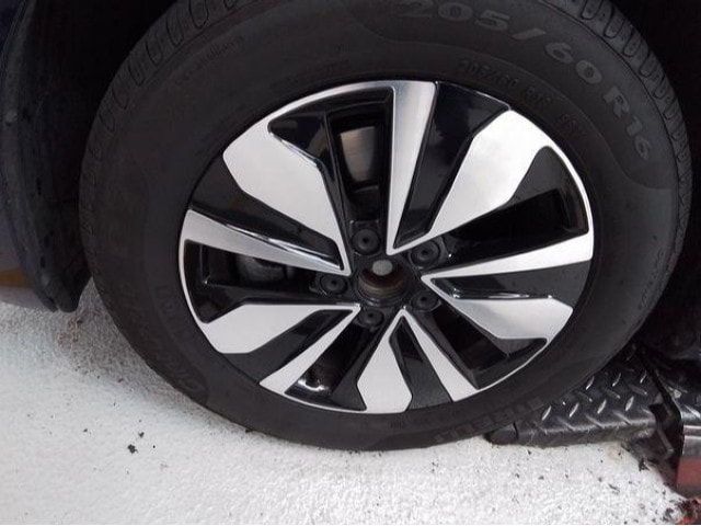 Volkswagen Touran 1.5 TSI