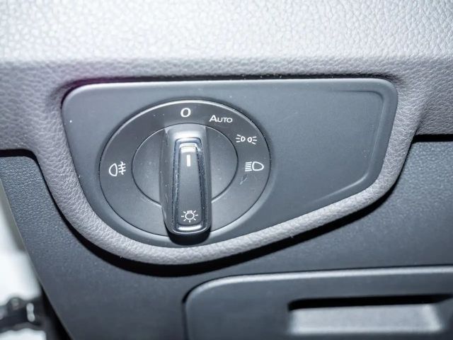 Volkswagen Touran 1.5 TSI DSG R-Line