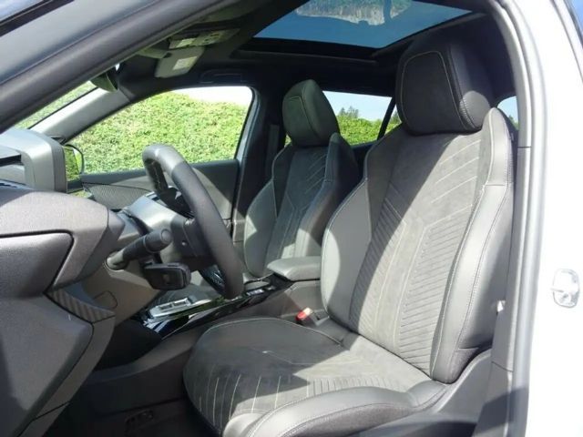 Peugeot E-2008 GT-Line