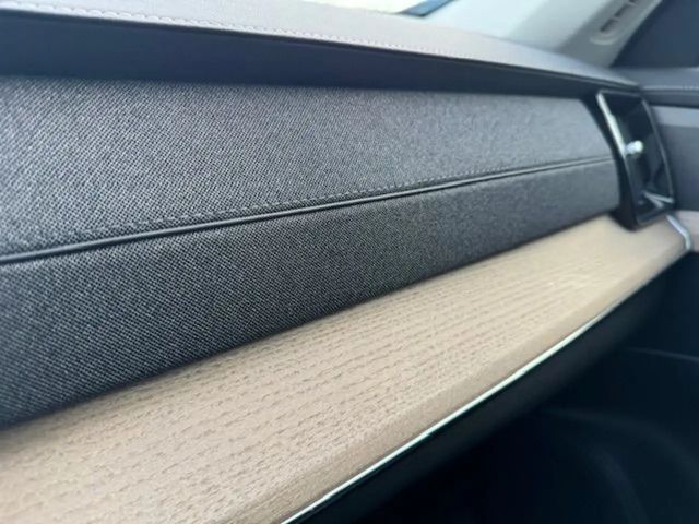 Volvo XC90 AWD Dark Plus T8