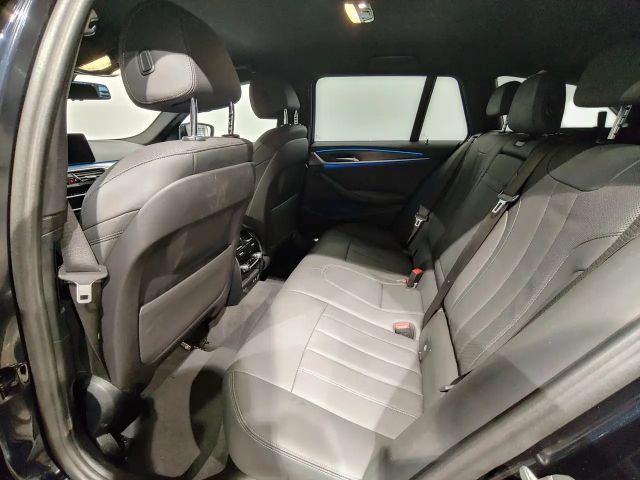 BMW 530 530e M-Sport