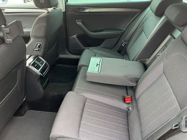 Skoda Superb 2.0 TDI Combi Style Style