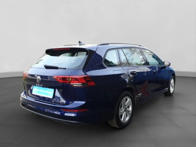 Volkswagen Golf DSG Life Variant