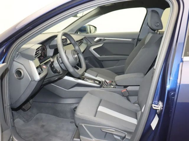 Audi A3 30 TFSI Sedan Sportback