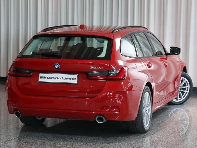 BMW 320 320e Touring