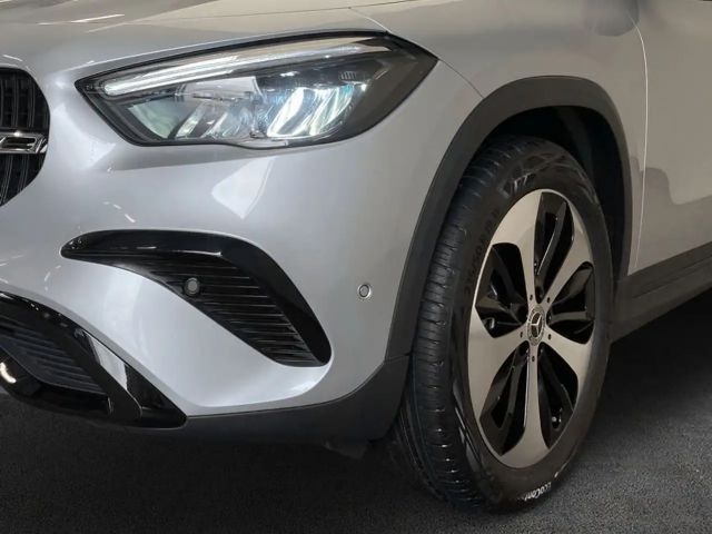 Mercedes-Benz GLA 180 GLA