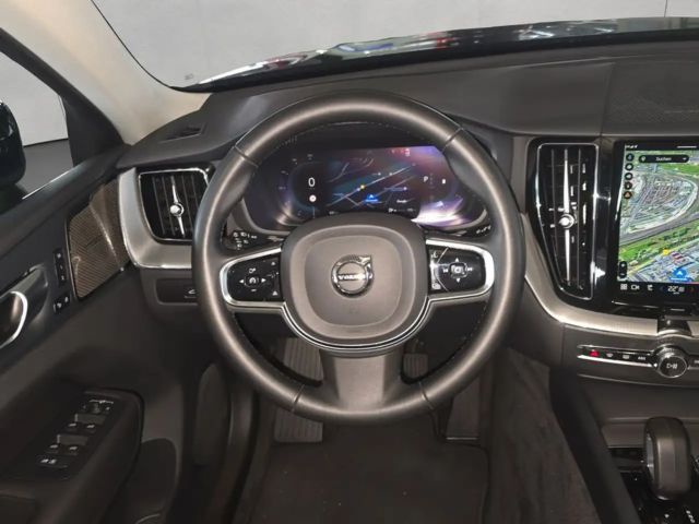 Volvo XC60 Dark Plus