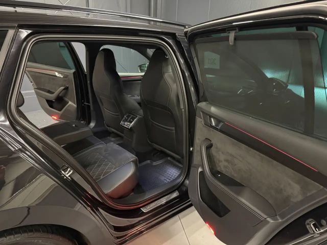 Skoda Superb 4x4 Combi Sportline