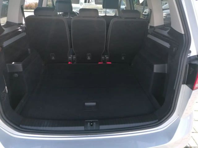 Volkswagen Touran DSG