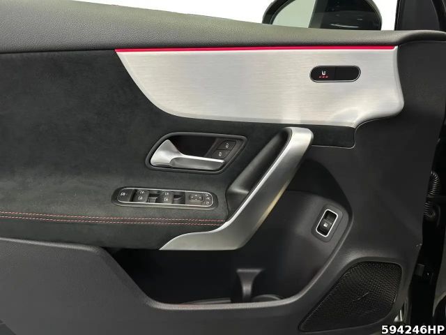 Mercedes-Benz A 250 AMG Line