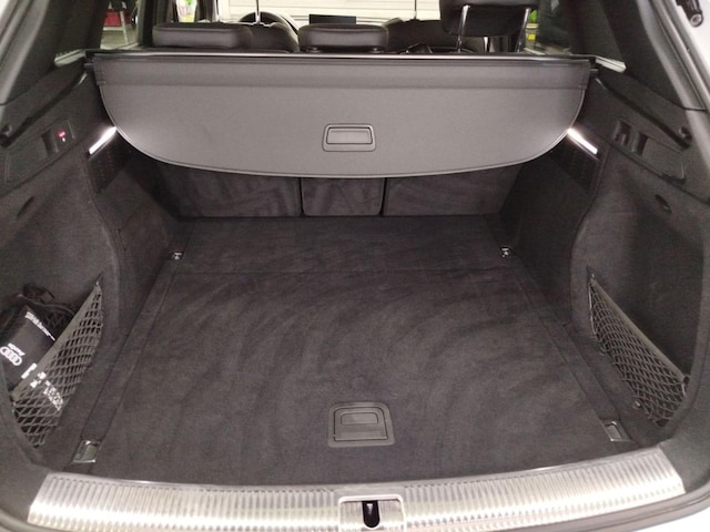 Audi SQ5 SUV TDI tiptronic Audi SQ5 SUV