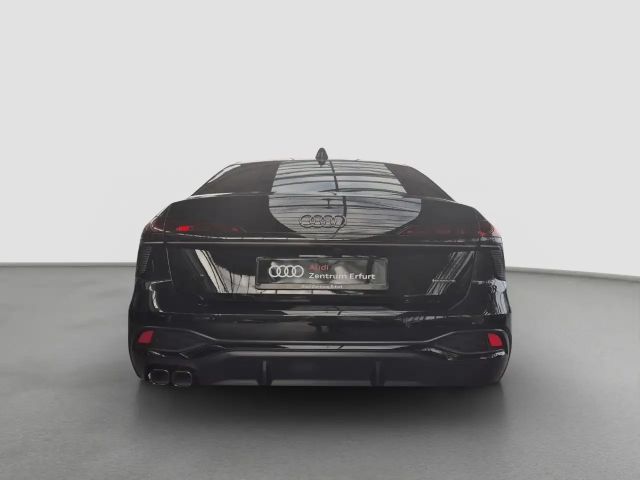 Audi A6 Quattro Sedan