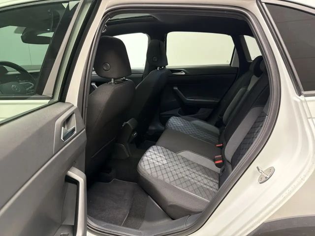 Volkswagen Taigo 1.0 TSI DSG R-Line