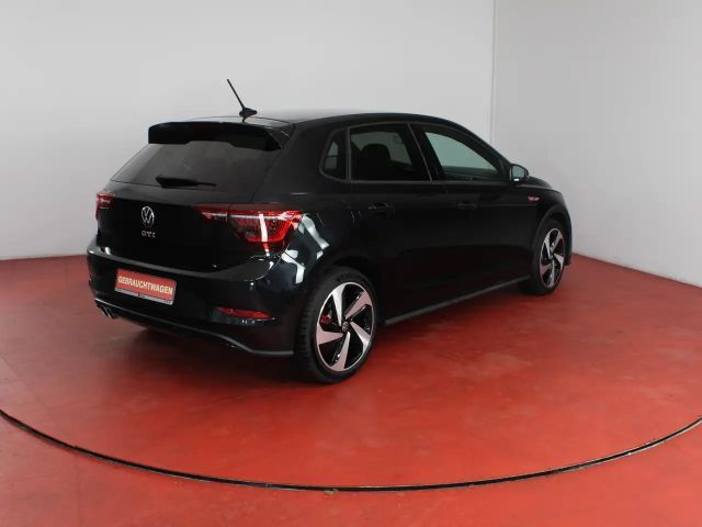 Volkswagen Polo 2.0 TSI DSG GTI