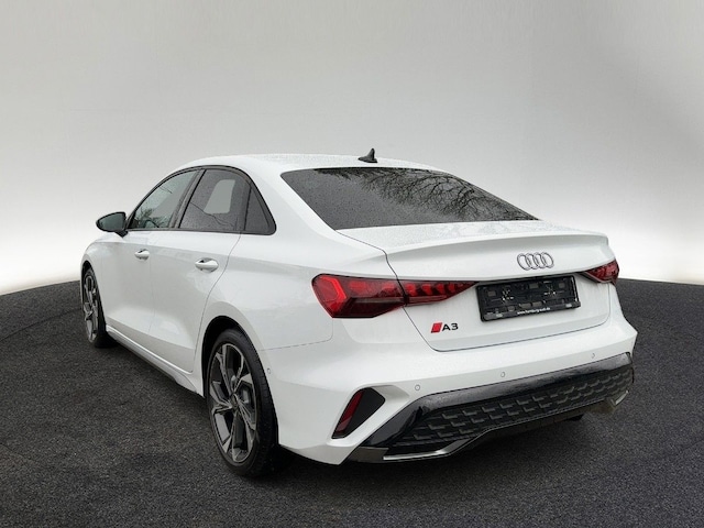 Audi A3 35 TDI S-Line S-Tronic Sedan